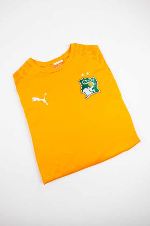 Ivory Coast 2014-16 Football Shirt made by Puma sized Medium