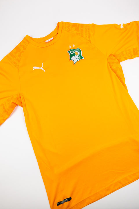 Ivory Coast 2014-16 Football Shirt made by Puma sized Medium