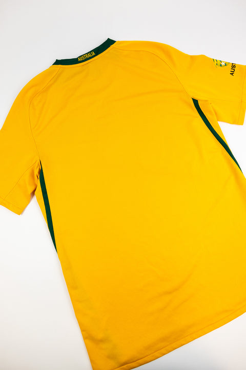 Australia 2008-09 football shirt made by Nike size Small.