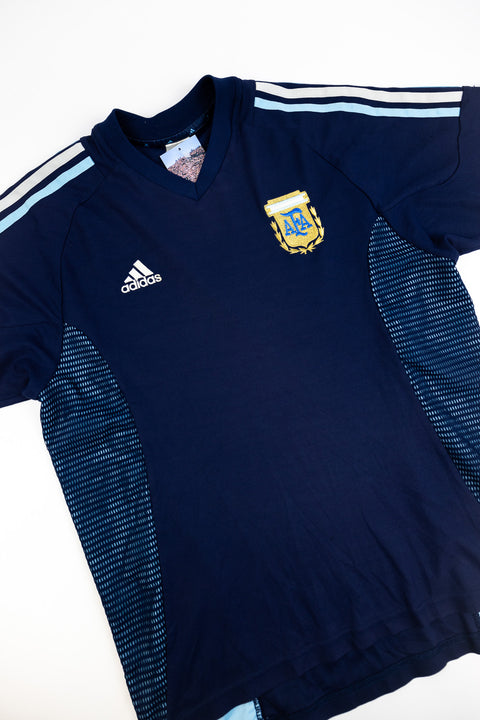 Argentina 2002-04 football shirt made by Adidas size Small