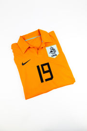 Netherlands 2006-08 football shirt made by Nike size Small