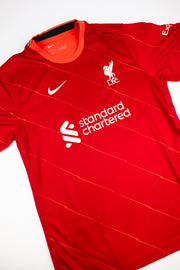 Liverpool FC 2021-22 football shirt made by Nike size XXL