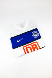 Hertha Berlin 2011-12 Football shirt made by Nike size Small.