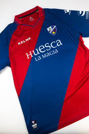 SD Huesca 2018-19 football shirt made by Kelme size XL.