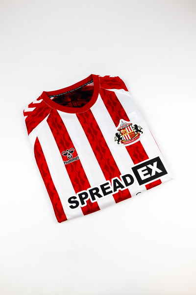 Sunderland 2024-25 football shirt made by Hummel size Large.