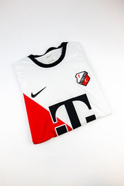 FC Utrecht 2020-21 football shirt made by Nike sized Small