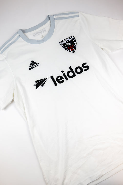 DC United 2019 football shirt made by Adidas size Large.