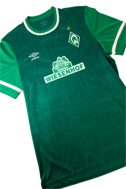 Werder Bremen 2021-22 Football Shirt made by Umbro size Large.