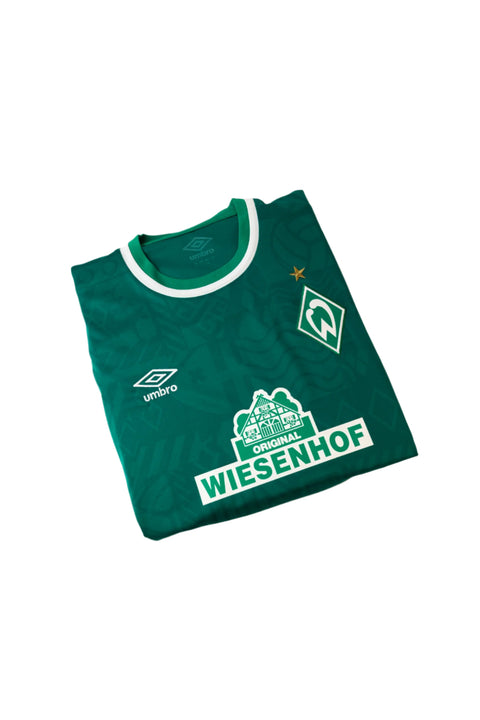 Werder Bremen 2021-22 Football Shirt made by Umbro size Large.